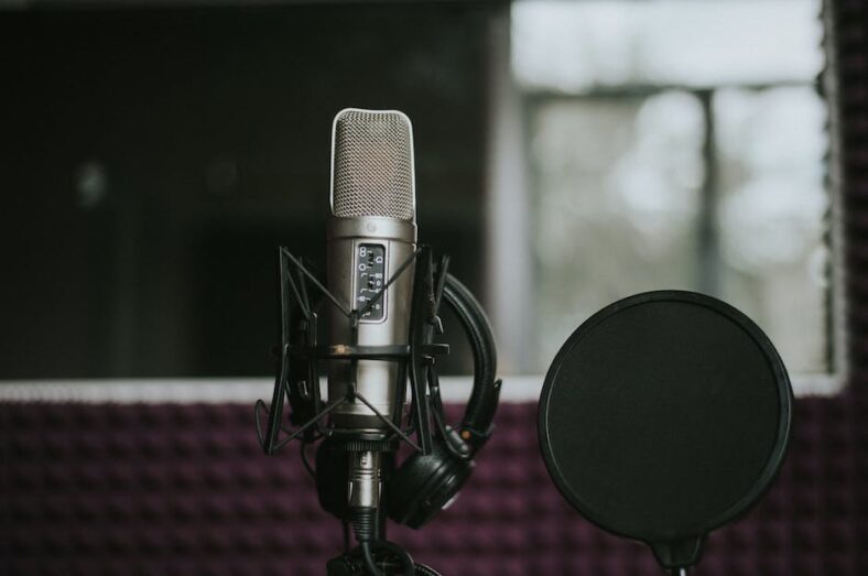 De allerleukste karaoke microfoons getest: onze top 5 favorieten!